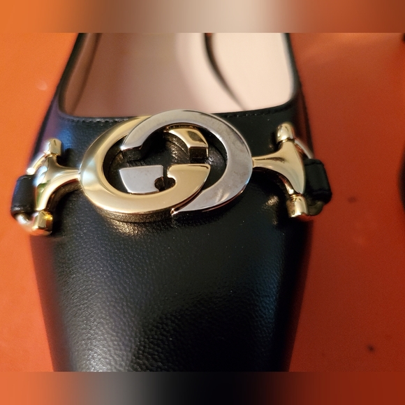 Gucci Zumi Black Leather Horsebit GG Pointed Toe Slingback Kitten heels - Picture 3 of 11